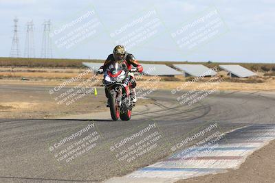 media/Nov-03-2024-TrackDaz (Sun) [[44580f4982]]/B Group/1220pm (Wheelie Bump)/